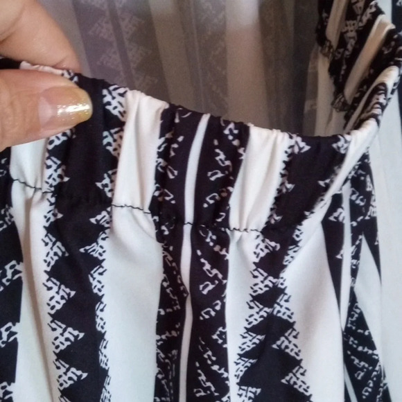 Shein Tribal print halter dress women's medium. - Picture 9 of 10